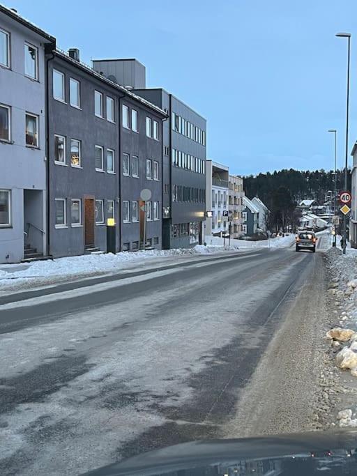 Narvik Sentrum Apartment Bagian luar foto